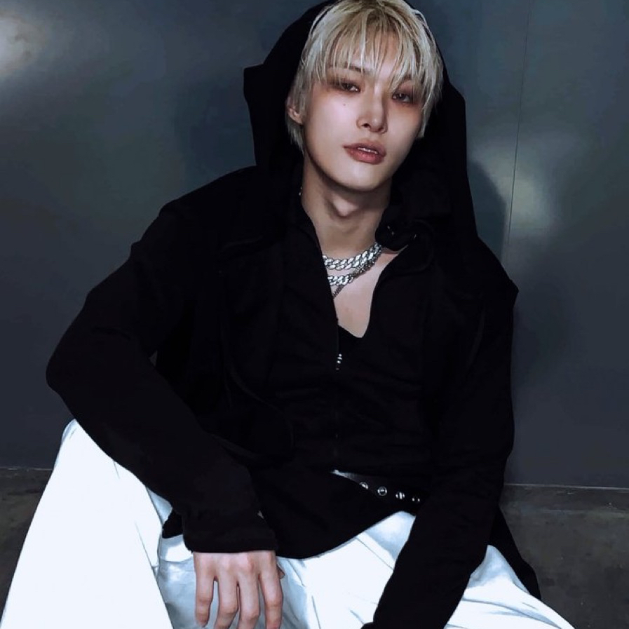 에이티즈 최근 활동샷