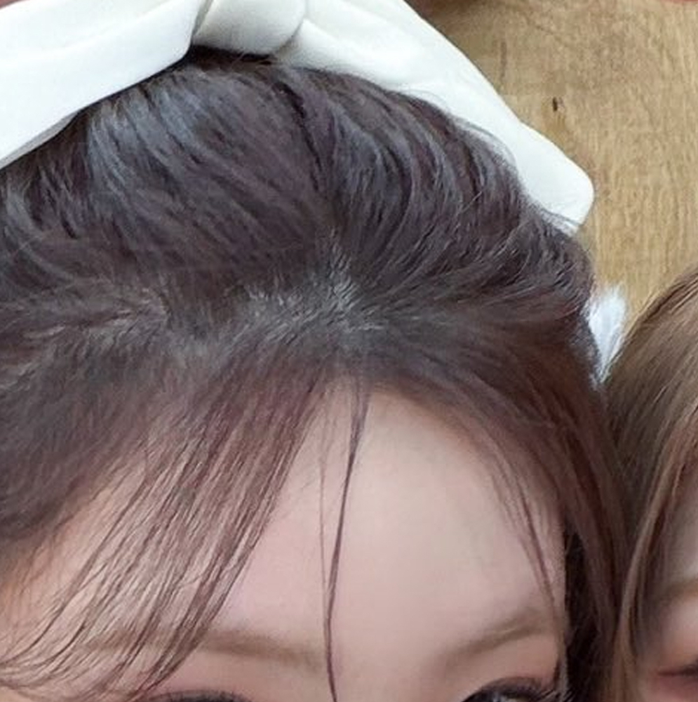 Recent activity shot of HaSeul (ARTMS)