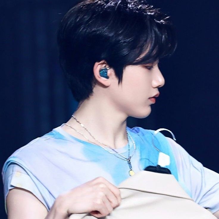 Latest photo of Junkyu (TREASURE)