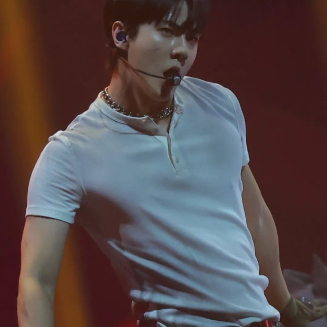 세훈 (EXO)의 비하인드 컷