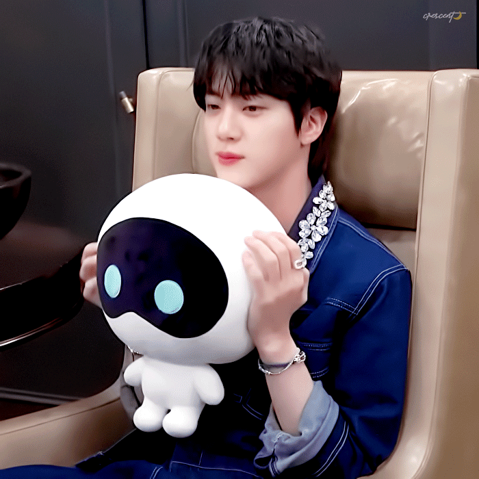 Foto terbaru Jin (BTS)