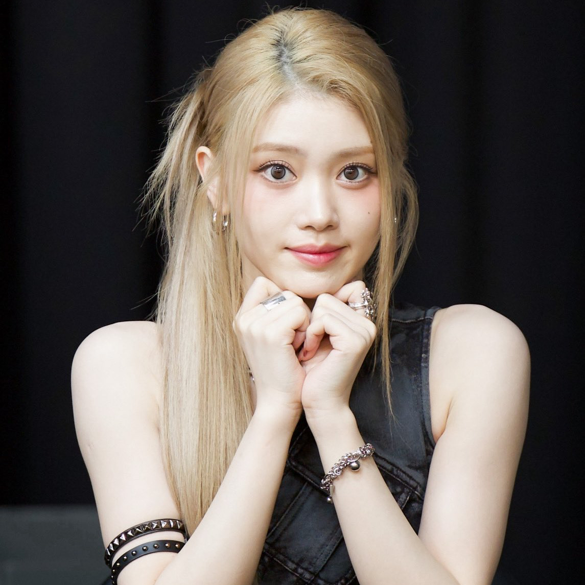 Recent activity shot of Xiao Ting (Kep1er)