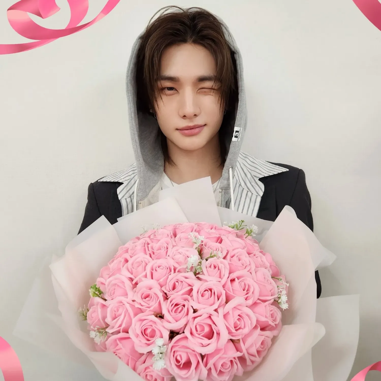 Latest photo of Hyunjin (Stray Kids)