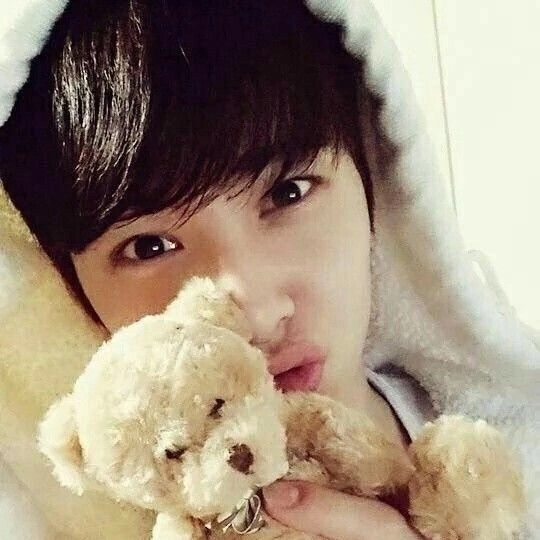 A moment captured by Eunwoo (ASTRO)'s fan