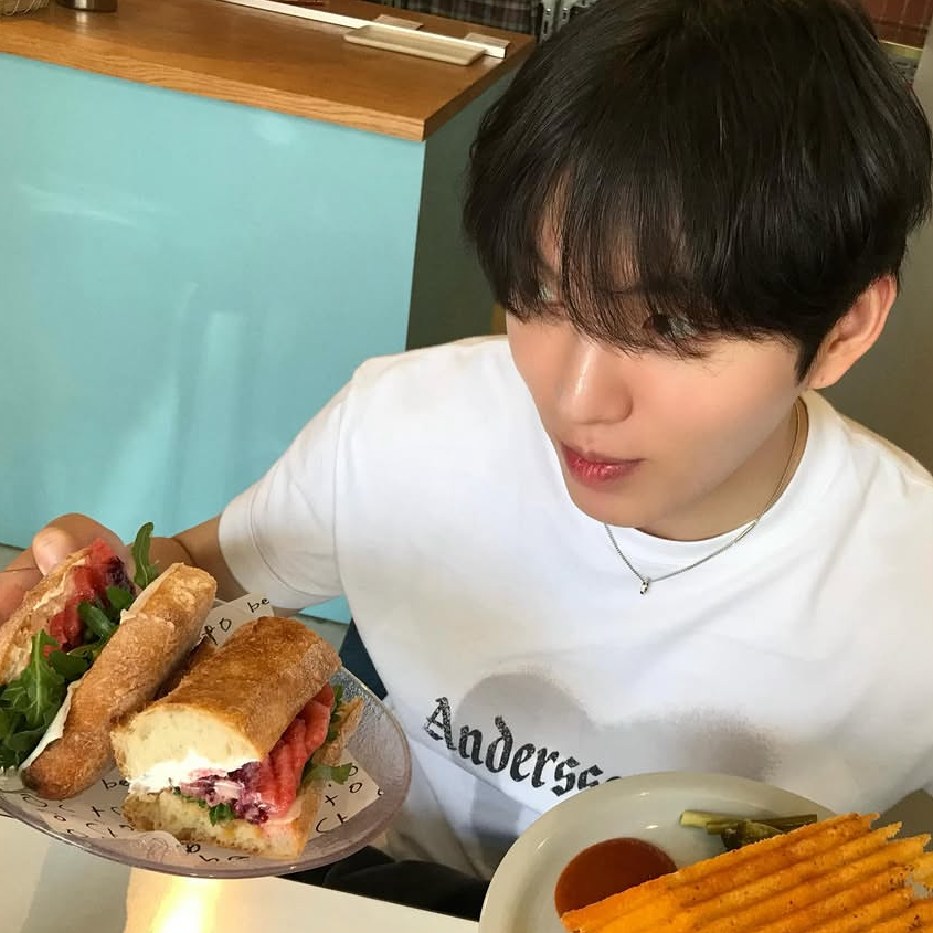 A moment captured by HEECHAN (DKB)'s fan