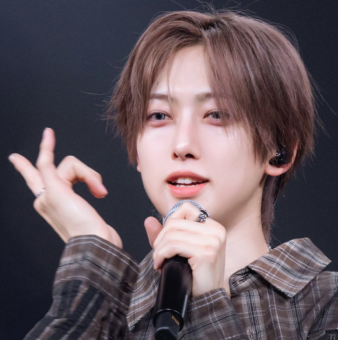 A moment captured by Fuma (&TEAM)'s fan