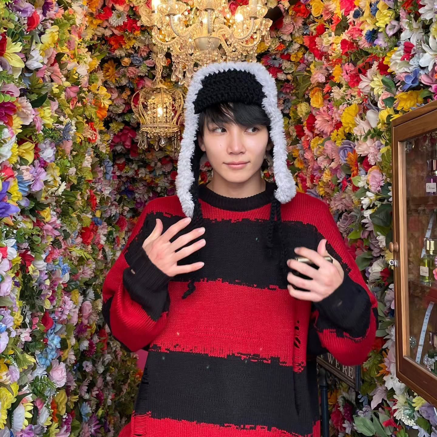 A moment captured by Jeonghan (SEVENTEEN)'s fan