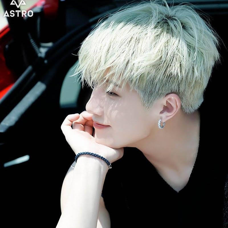 Recent activity shot of Jinjin (ASTRO)