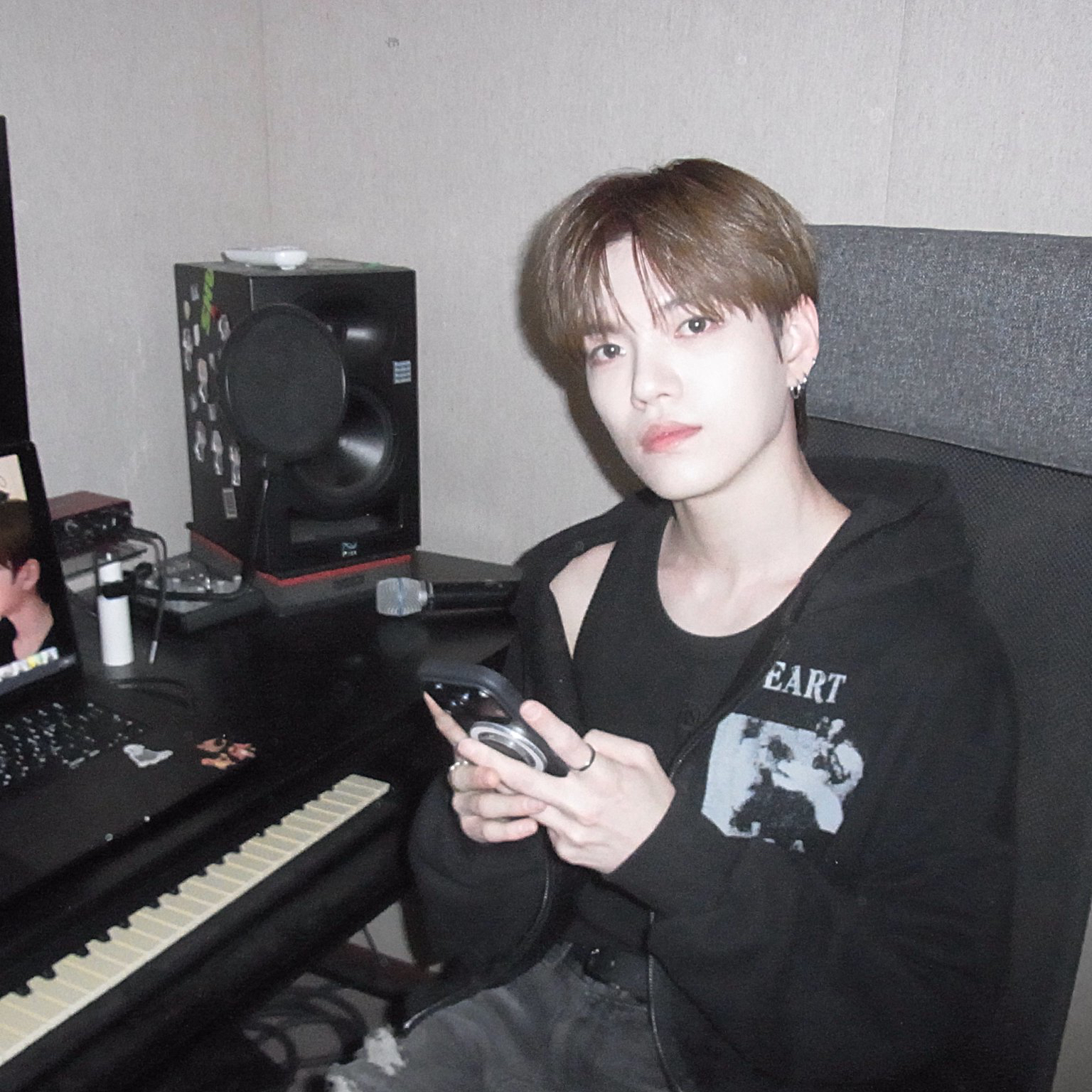Latest photo of Gyehyeon (VERIVERY)