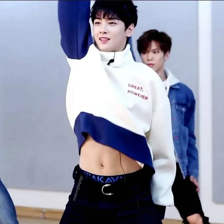 Recent activity shot of Eunwoo (ASTRO)