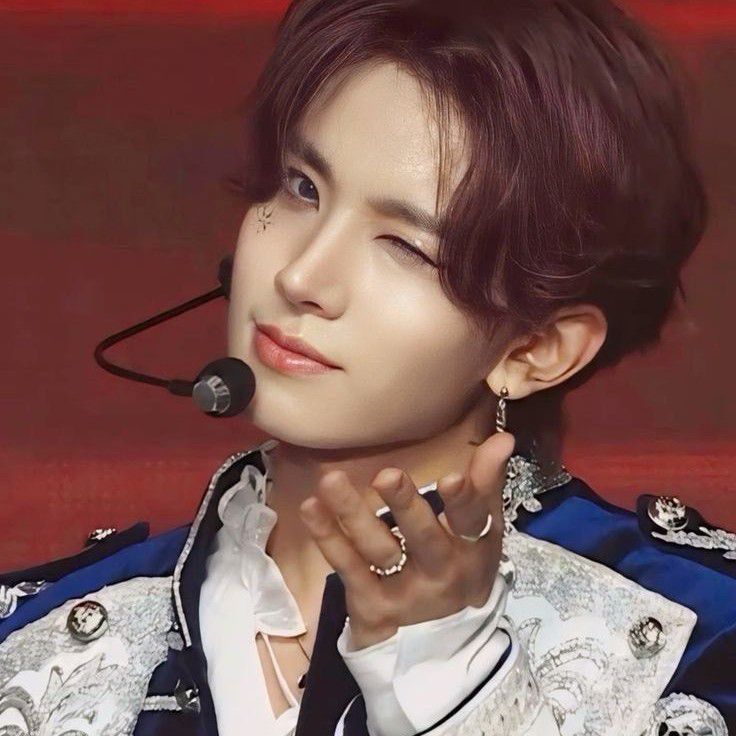 A moment captured by Heeseung (ENHYPEN)'s fan