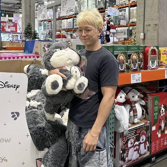 Latest photo of BOBBY (iKON)