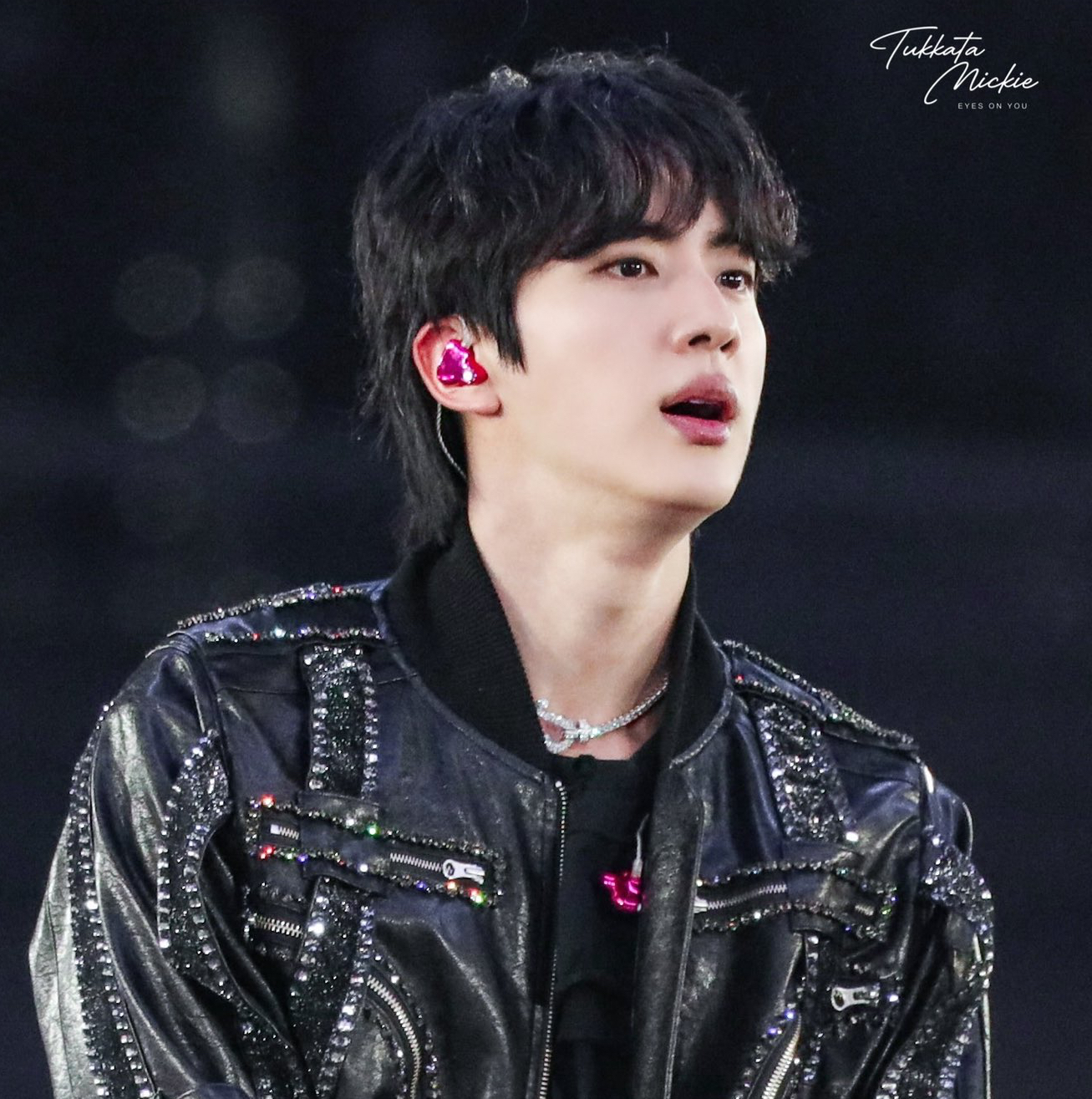 진 (방탄소년단) 최근 활동샷