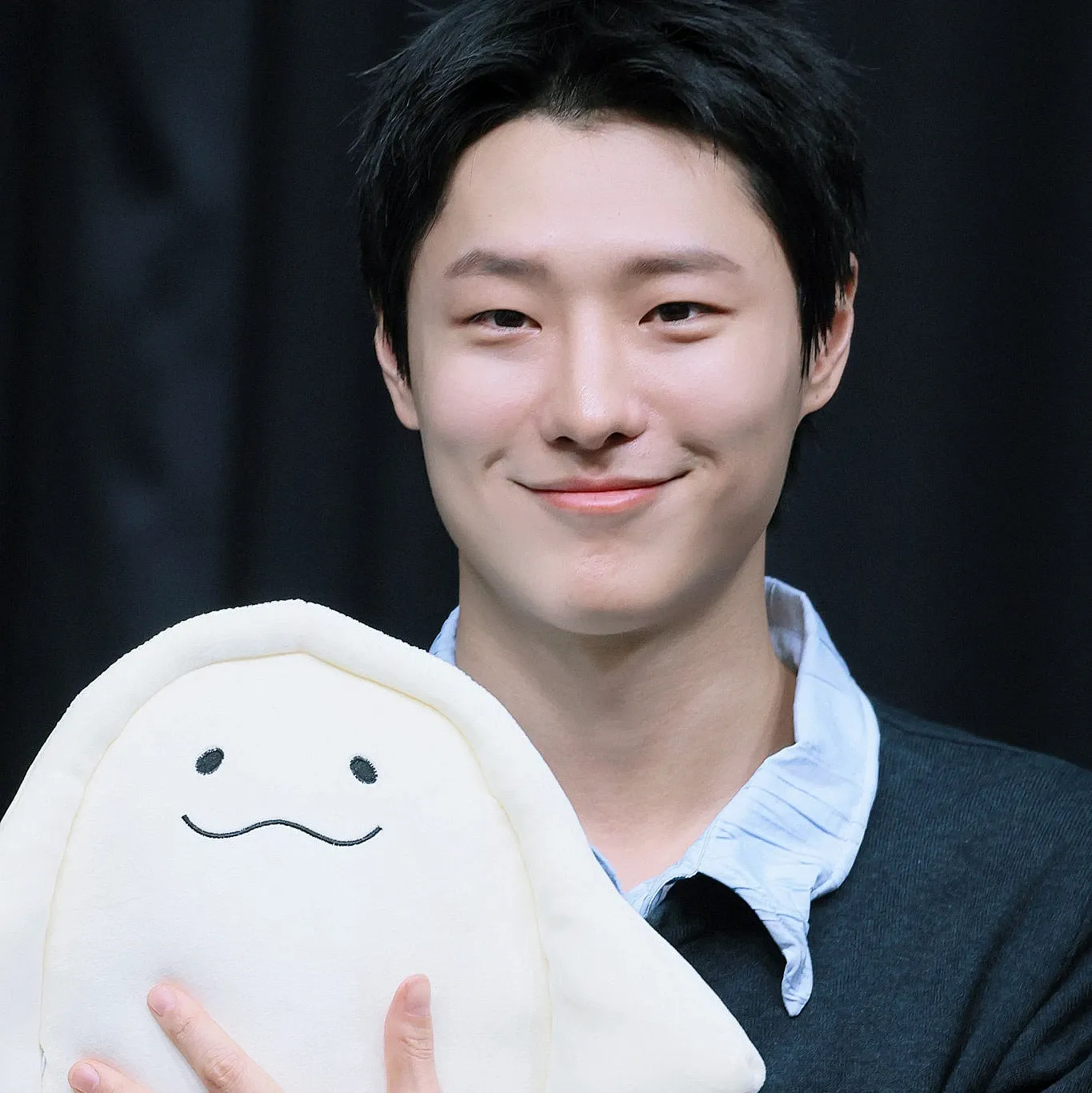 Behind-the-scenes cut of WOODZ