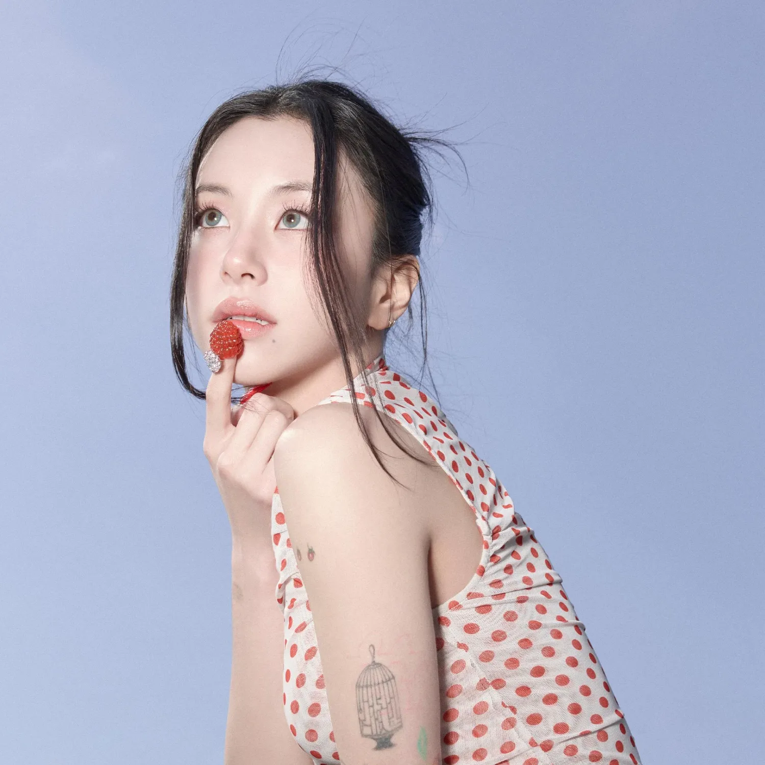 Foto aktivitas terbaru Chaeyoung (TWICE)