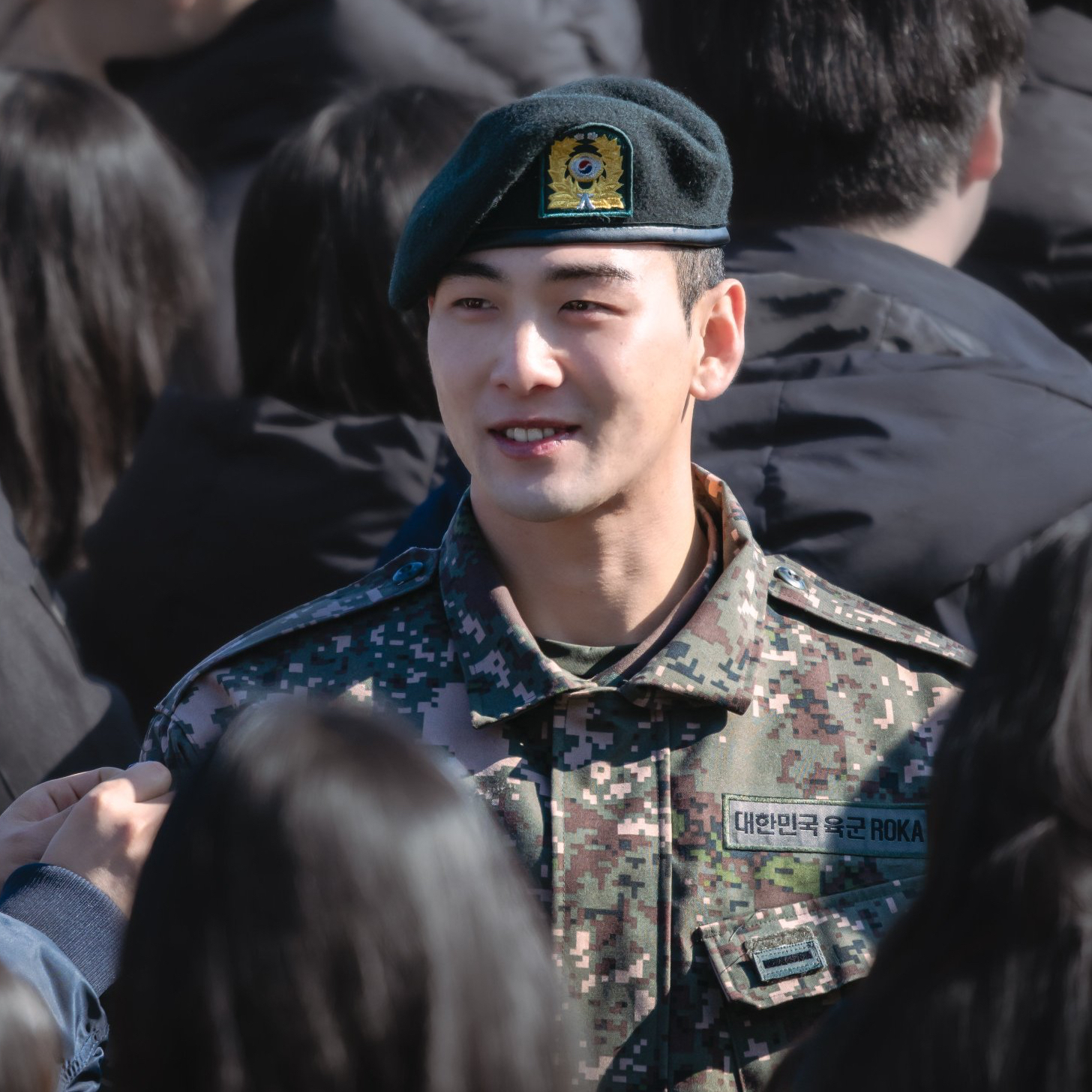 백호의 비하인드 컷