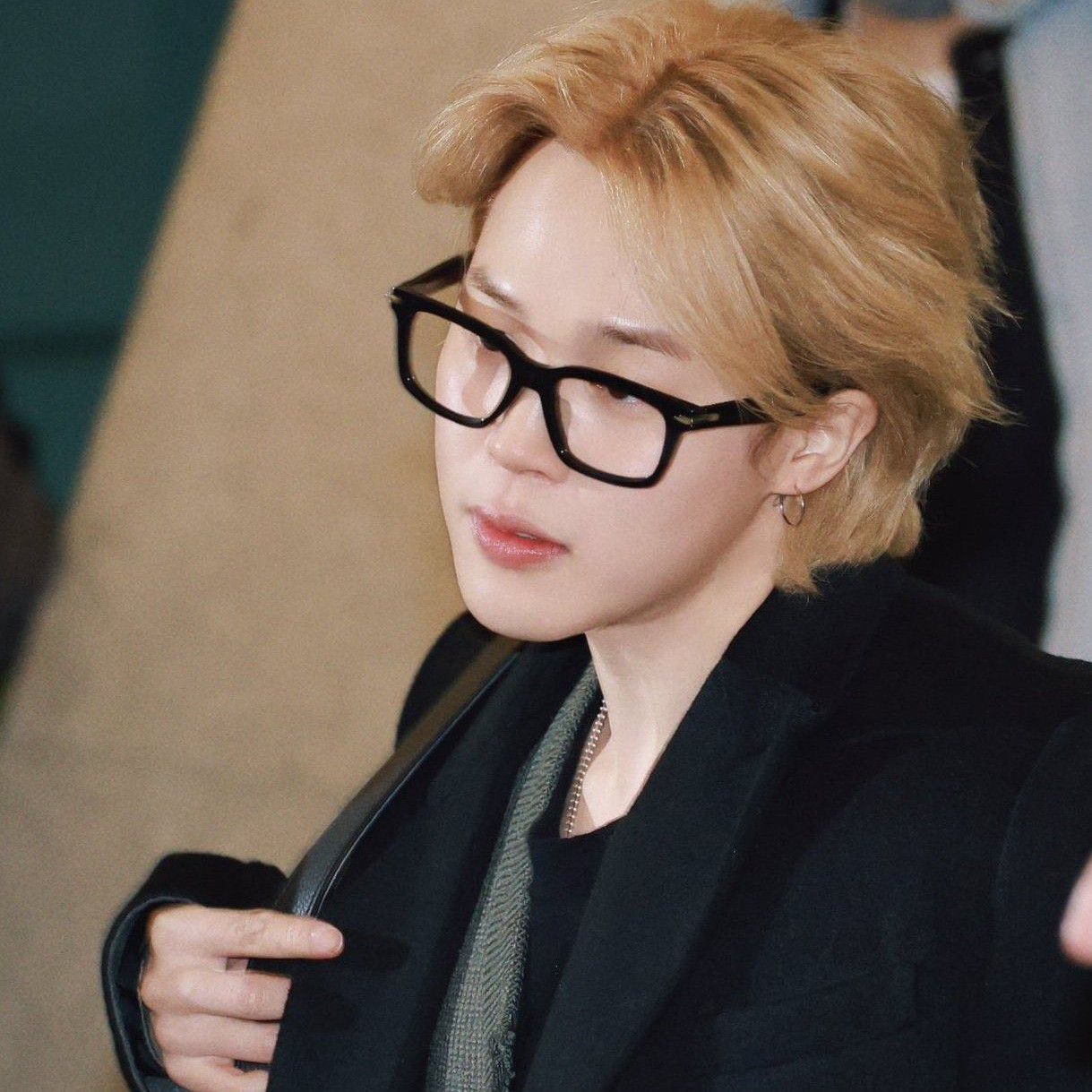 지민 (방탄소년단)의 비하인드 컷