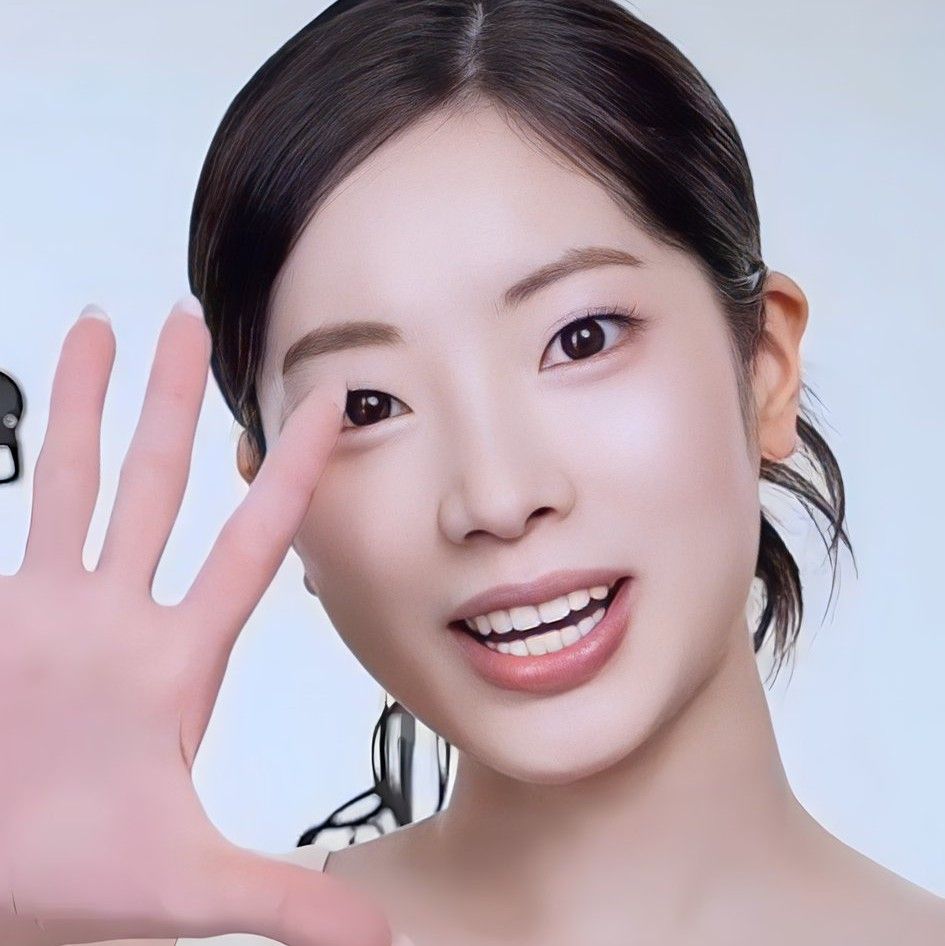 다현 (TWICE)의 비하인드 컷