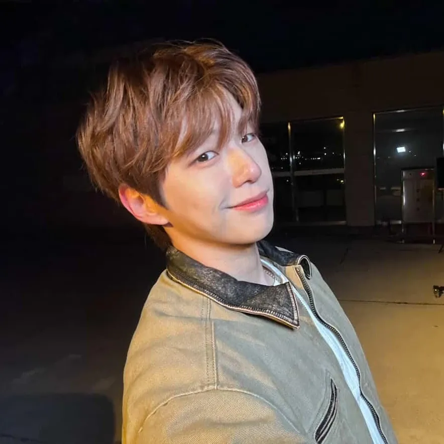 Foto aktivitas terbaru Kang Daniel