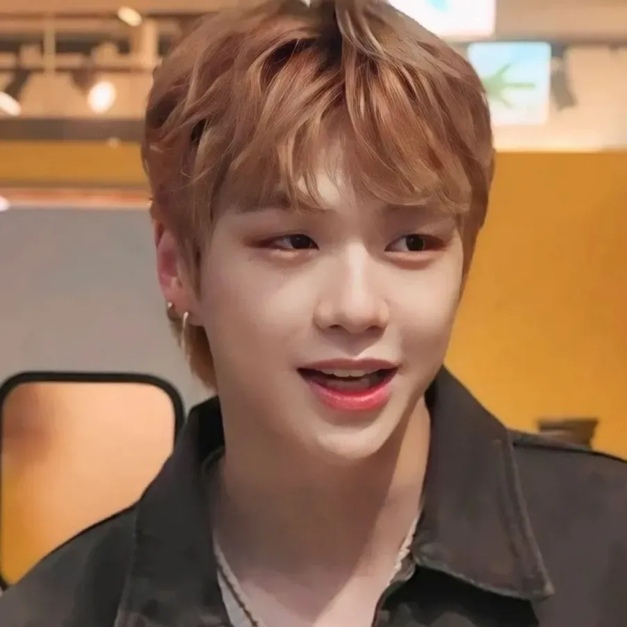 강다니엘의 최신 사진