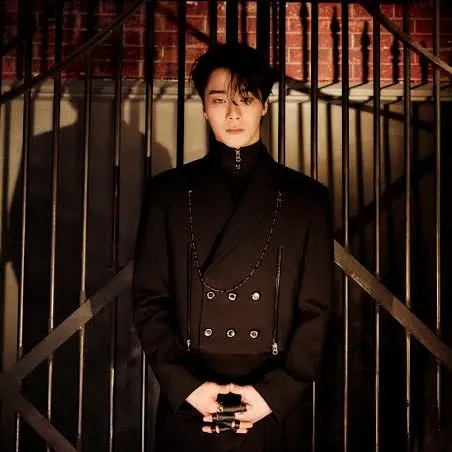 Behind-the-scenes cut of Moonbin (ASTRO)