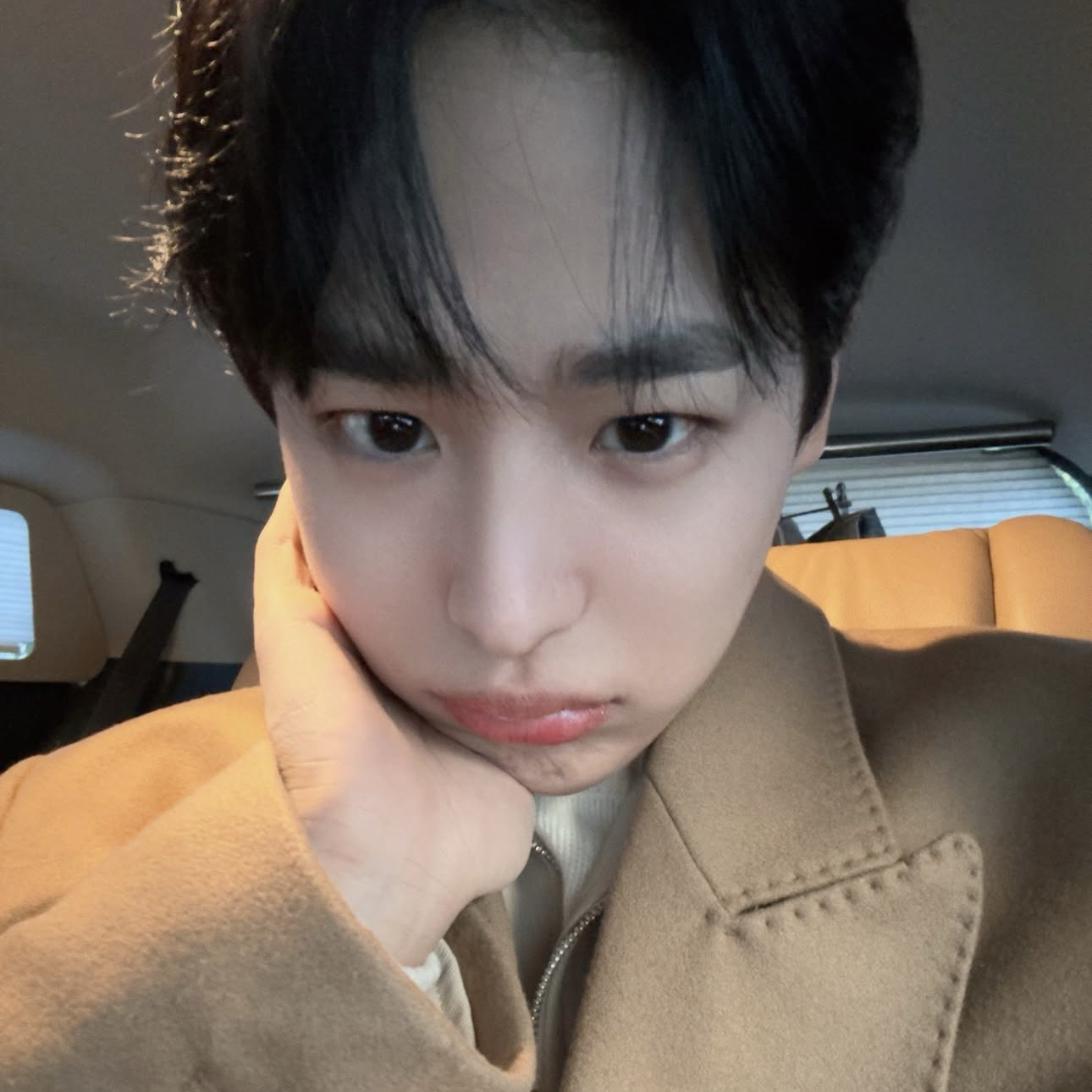 Behind-the-scenes cut of Choi Byungchan