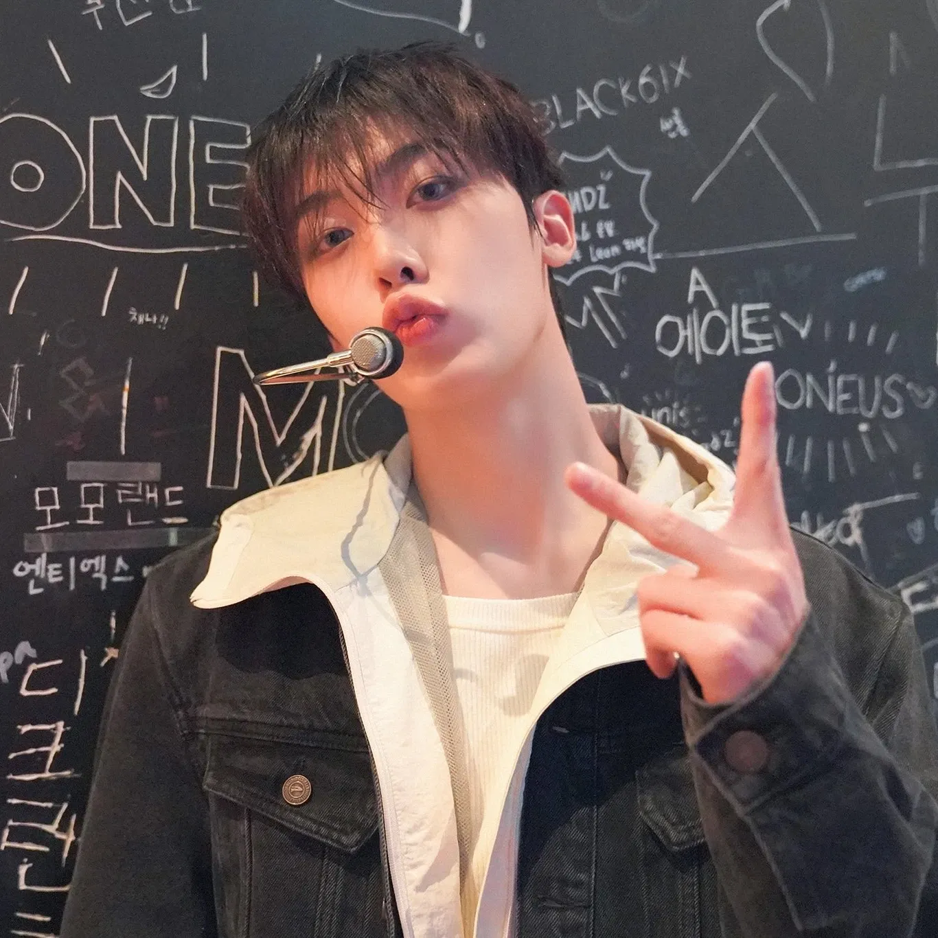 윤산하 (아스트로)의 비하인드 컷