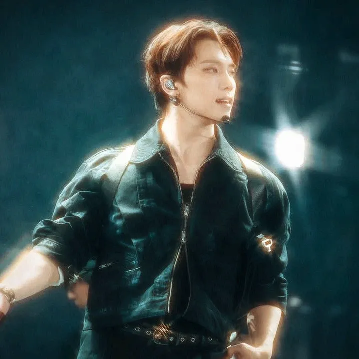 Behind-the-scenes cut of Dino (SEVENTEEN)
