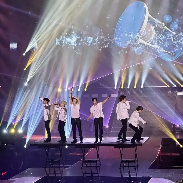 iKON의 비하인드 컷