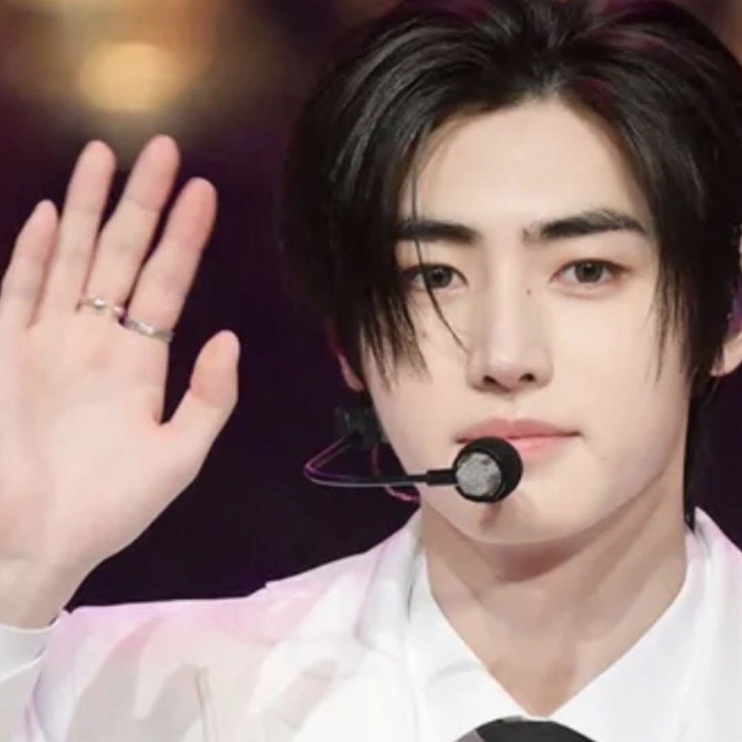 Potret di balik layar Sunghoon (ENHYPEN)