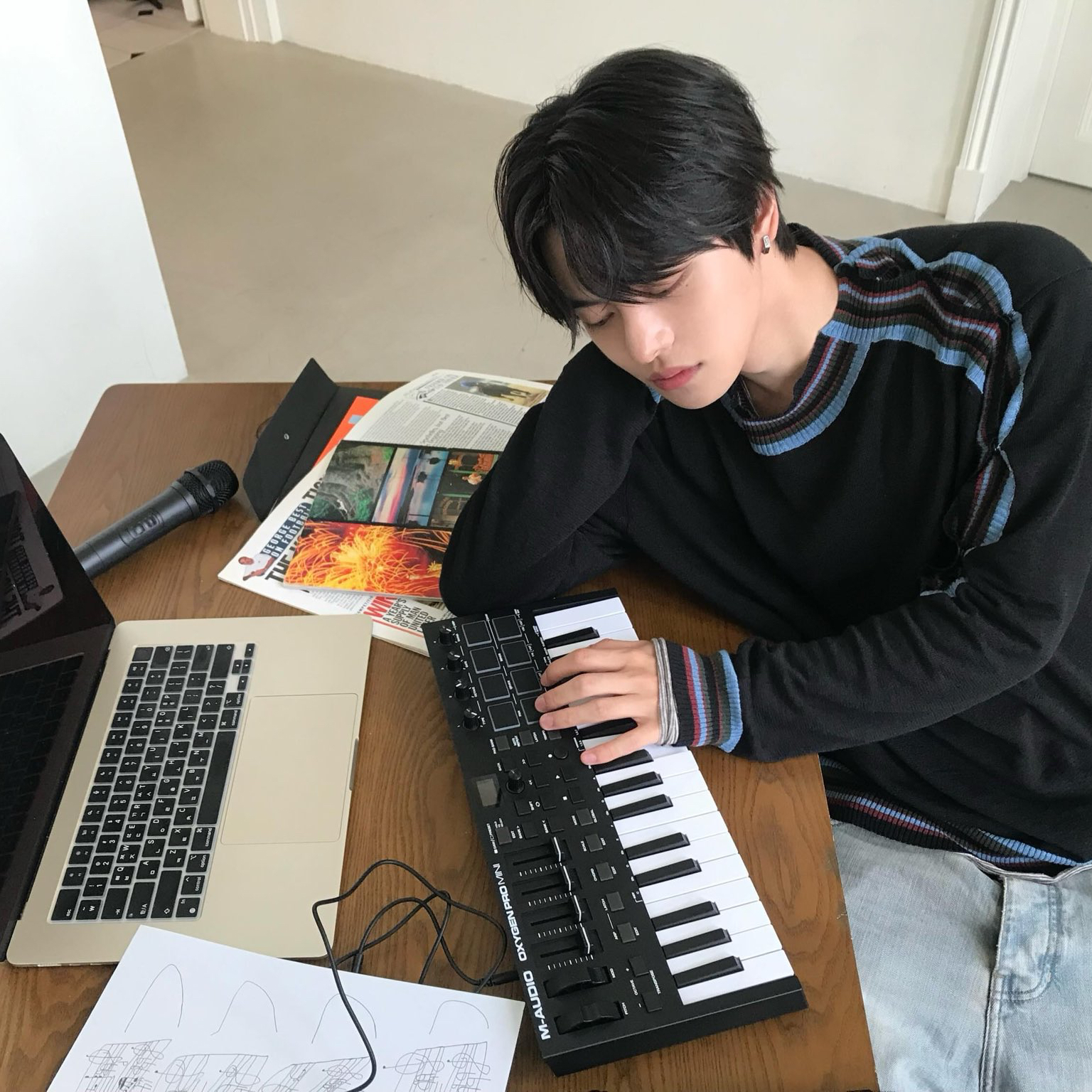 Latest photo of Lee Leo (ALPHA DRIVE ONE)
