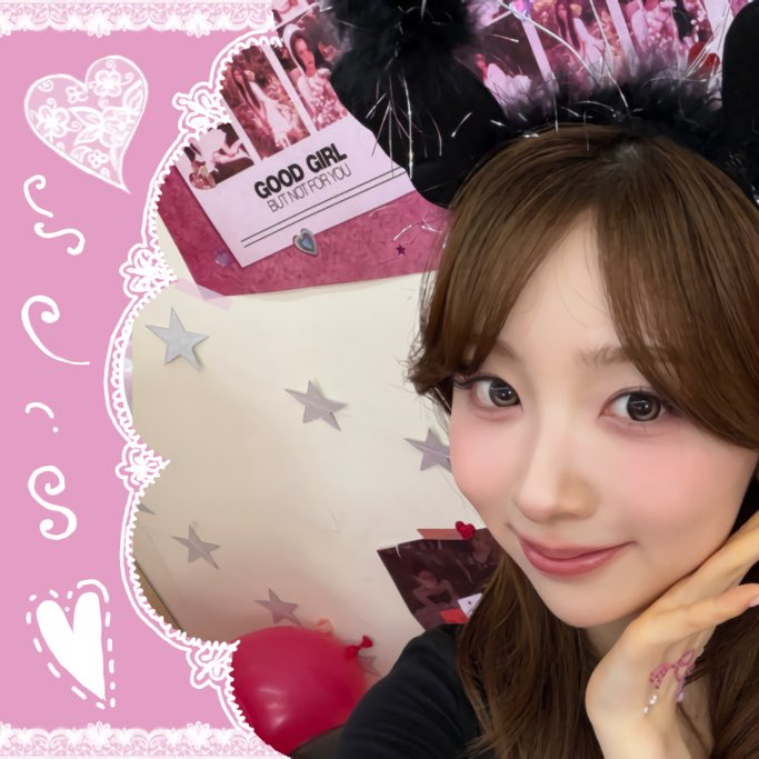 A moment captured by Miihi (NiziU)'s fan