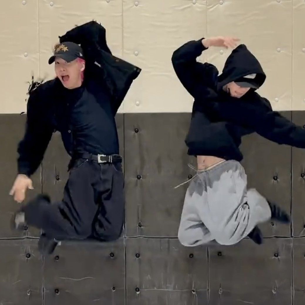 Recent activity shot of Mamehara Issei (JO1)