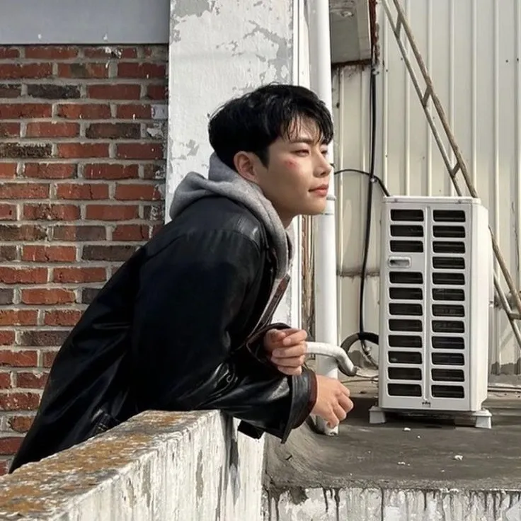 Recent activity shot of MJ (ASTRO)