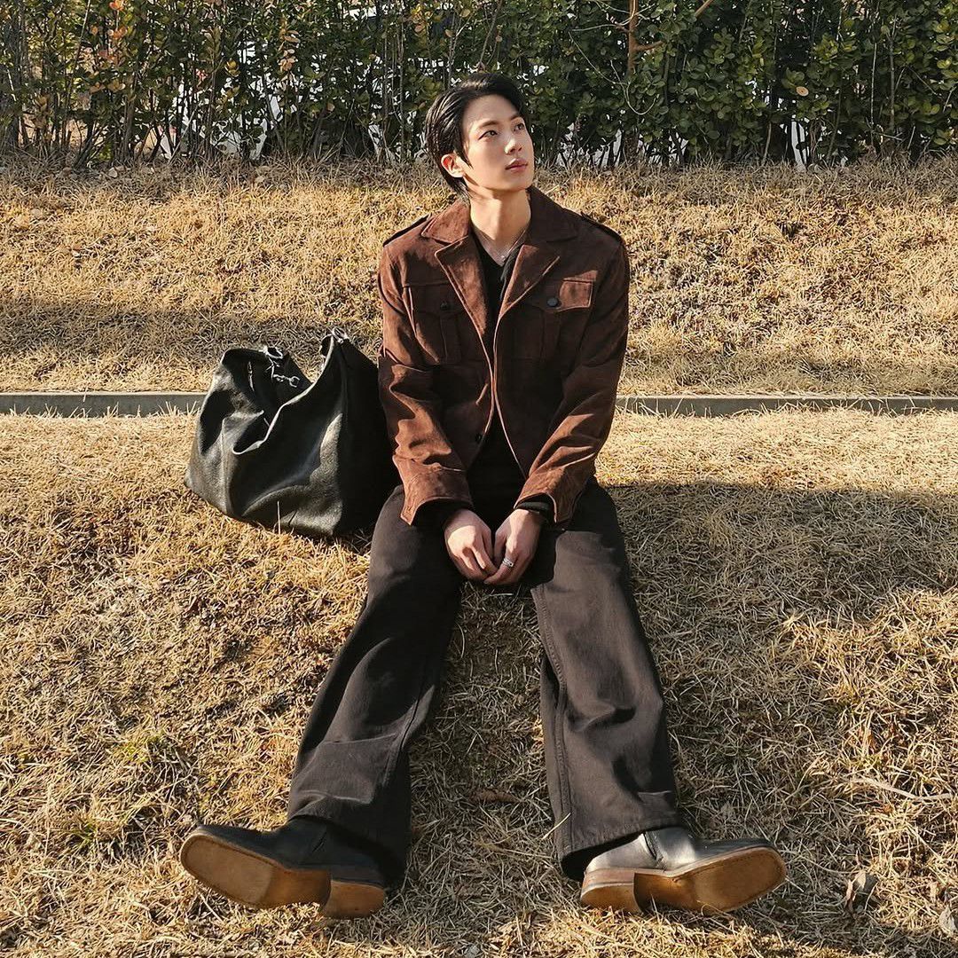 Latest photo of Jin (BTS)