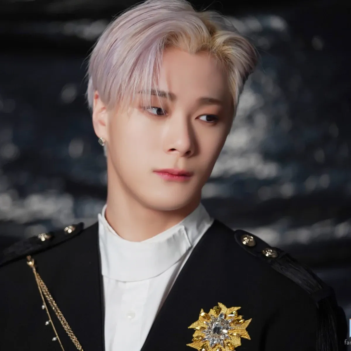 Latest photo of Moonbin (ASTRO)