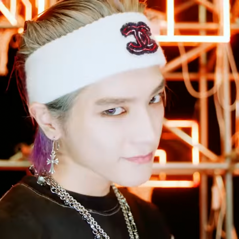 Behind-the-scenes cut of Taeyong (NCT 127)