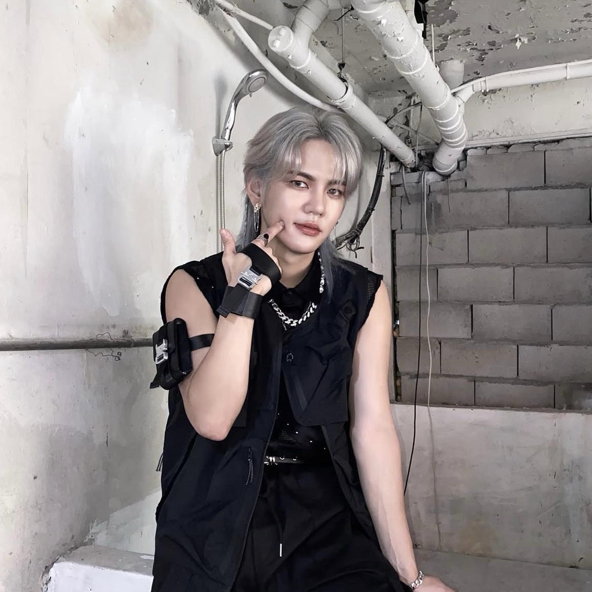 Recent activity shot of Hwanhee (UP10TION)