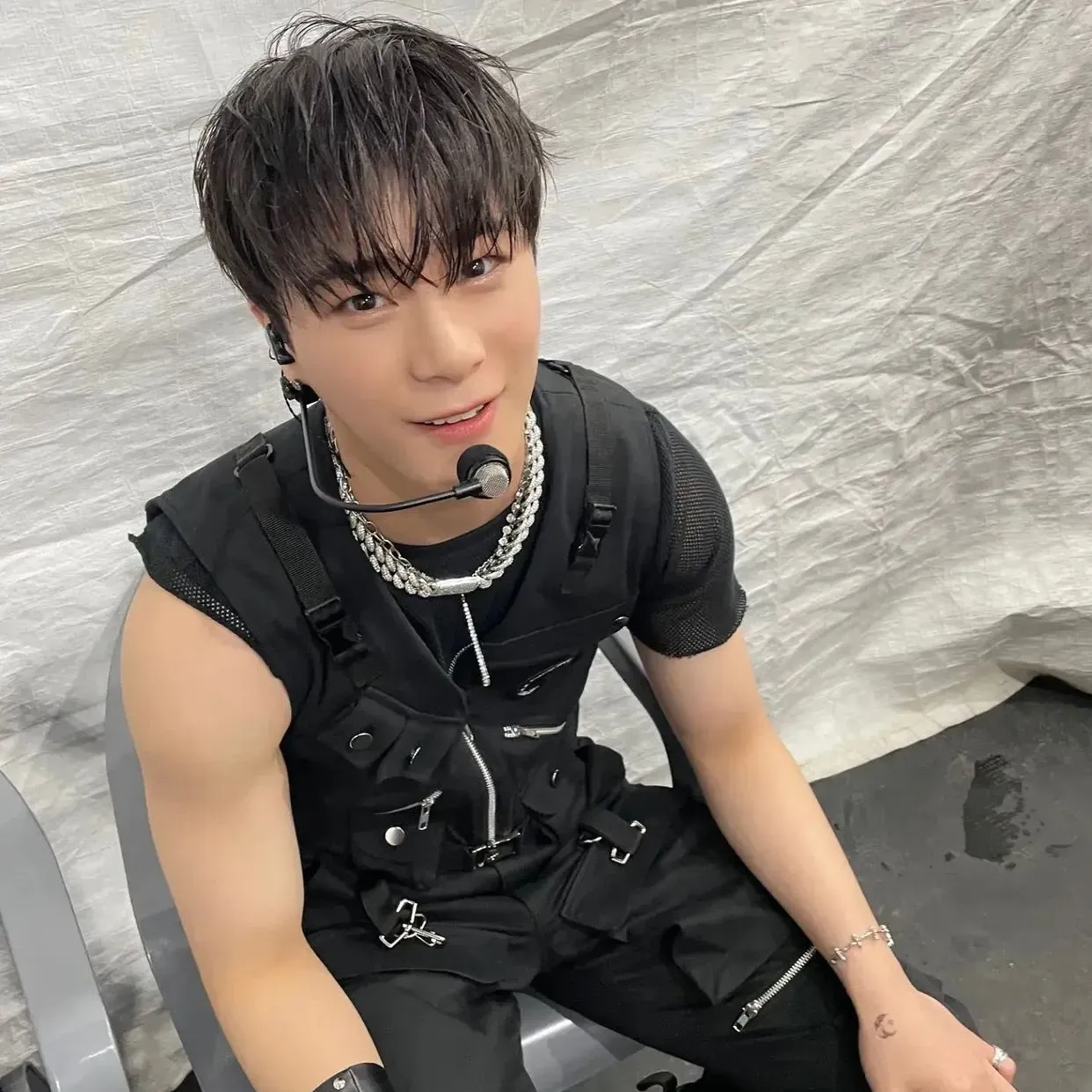 Behind-the-scenes cut of Moonbin (ASTRO)
