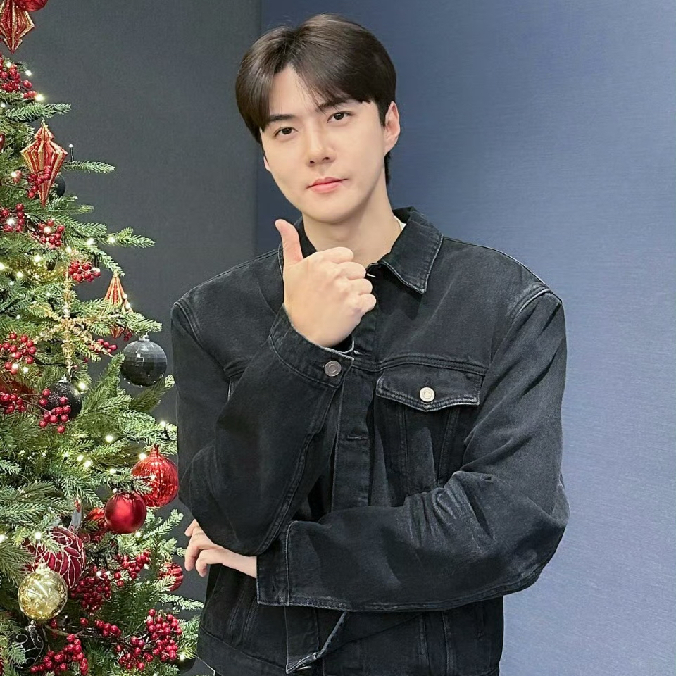 세훈 (EXO)의 최신 사진