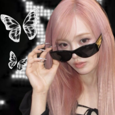 Recent activity shot of Rio (NiziU)