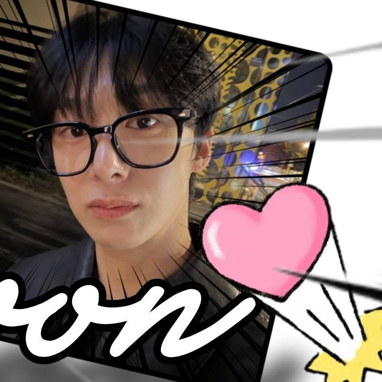 A moment captured by Hyungwon (MONSTA X)'s fan