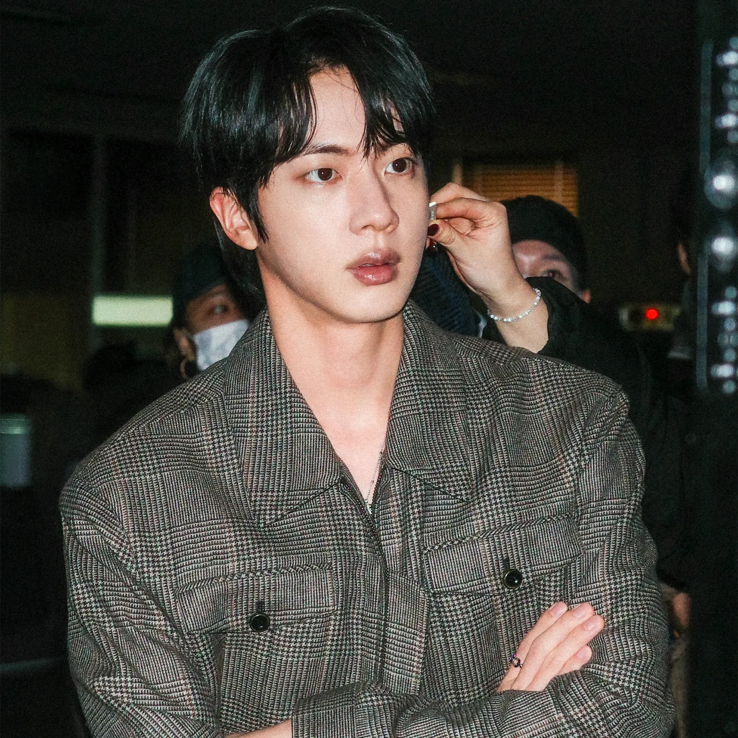Potret di balik layar Jin (BTS)