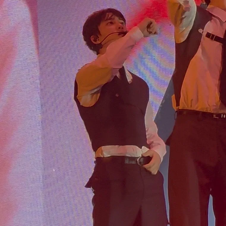 Behind-the-scenes cut of D.O. (EXO)