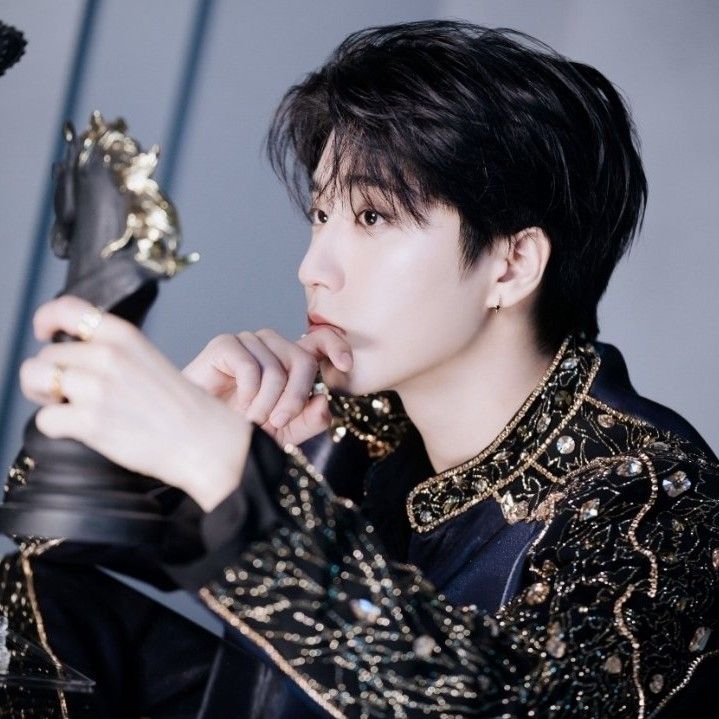 A moment captured by Stray Kids's fan
