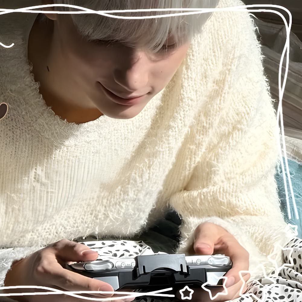 Behind-the-scenes cut of HueningKai (TOMORROW X TOGETHER)