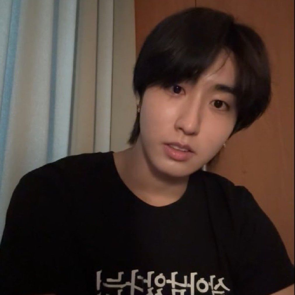 HAN (Stray Kids)的最新照片