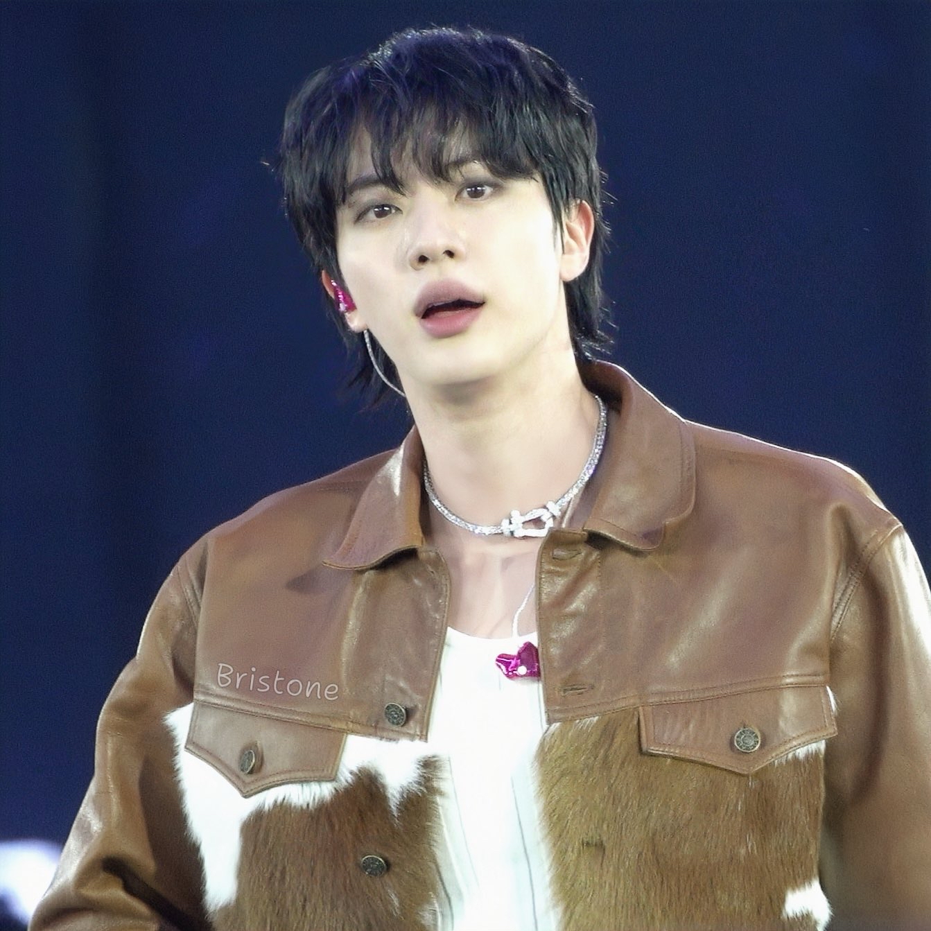 Potret di balik layar Jin (BTS)