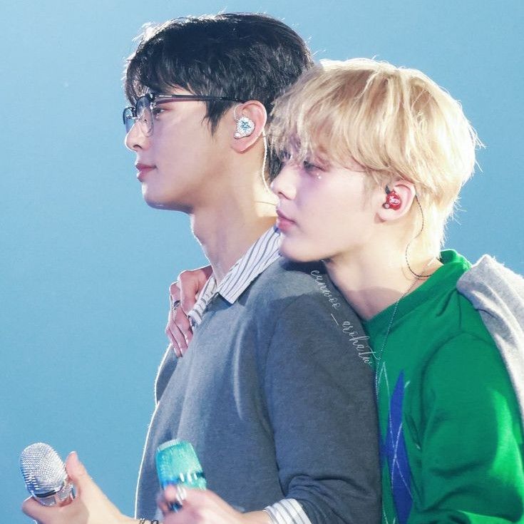 Foto aktivitas terbaru ASTRO