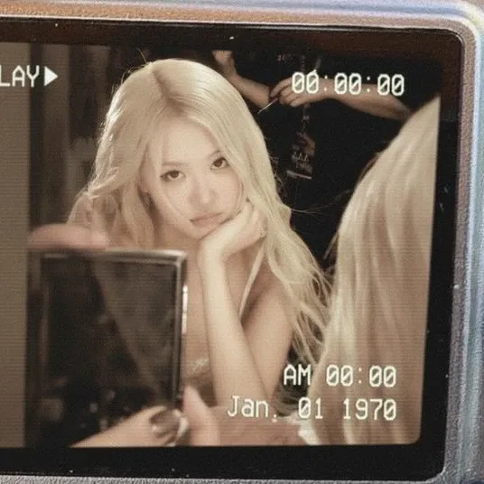 로제 (BLACKPINK) 최근 활동샷